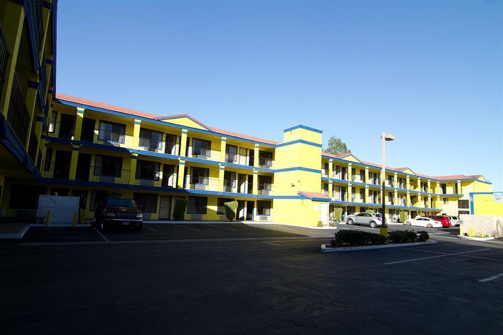 Anaheim Carriage Inn Zewnętrze zdjęcie